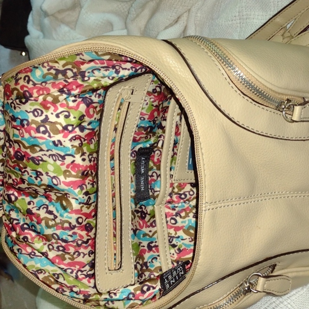 Nine West Backpack 🎒 - Picture 2 of 3